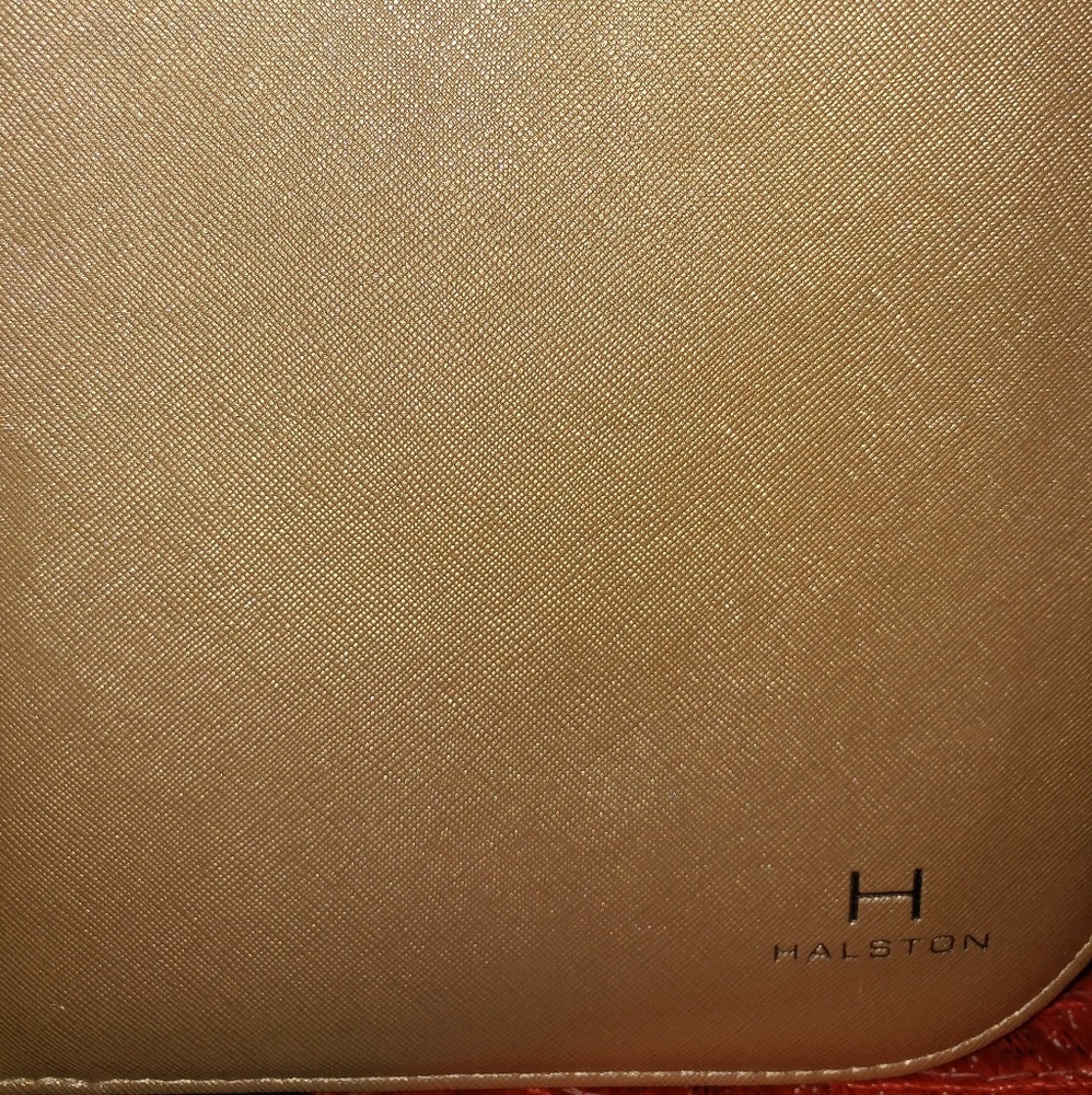Halston Jewelry Case